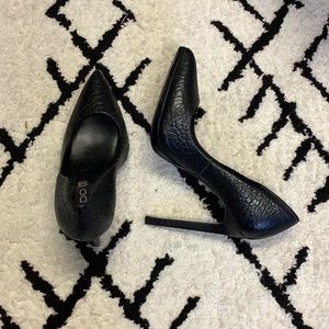 Aldo Black Leather Heels